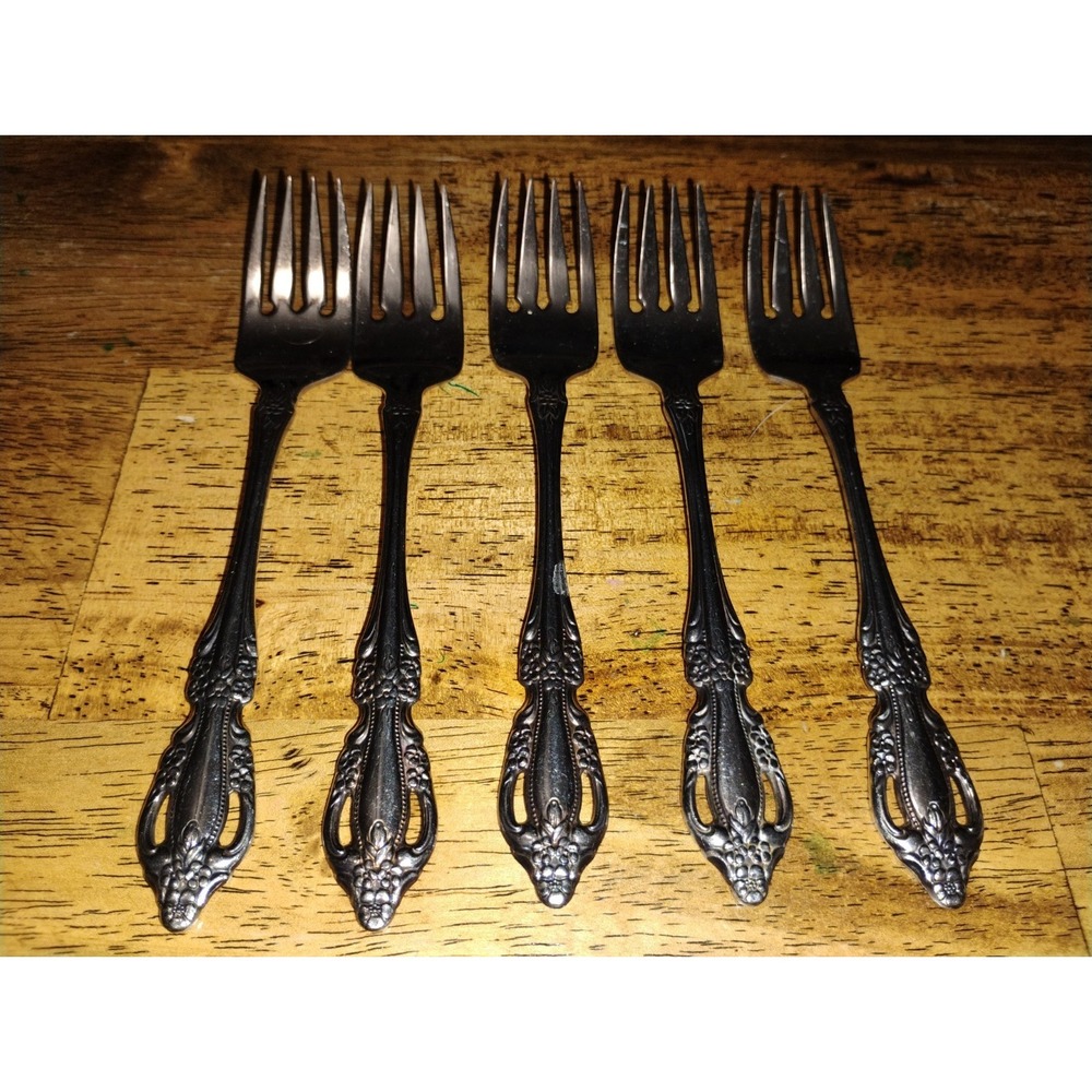 Oneida Raphael Set 5 Salad Forks Distinction Deluxe Stainless Flatware